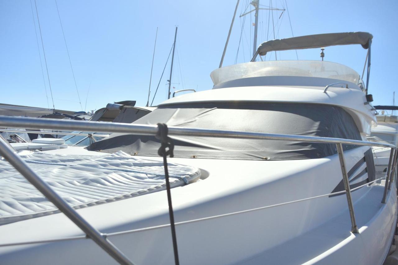 Luxury Yacht Kamikara Hotel San Miguel de Abona Buitenkant foto